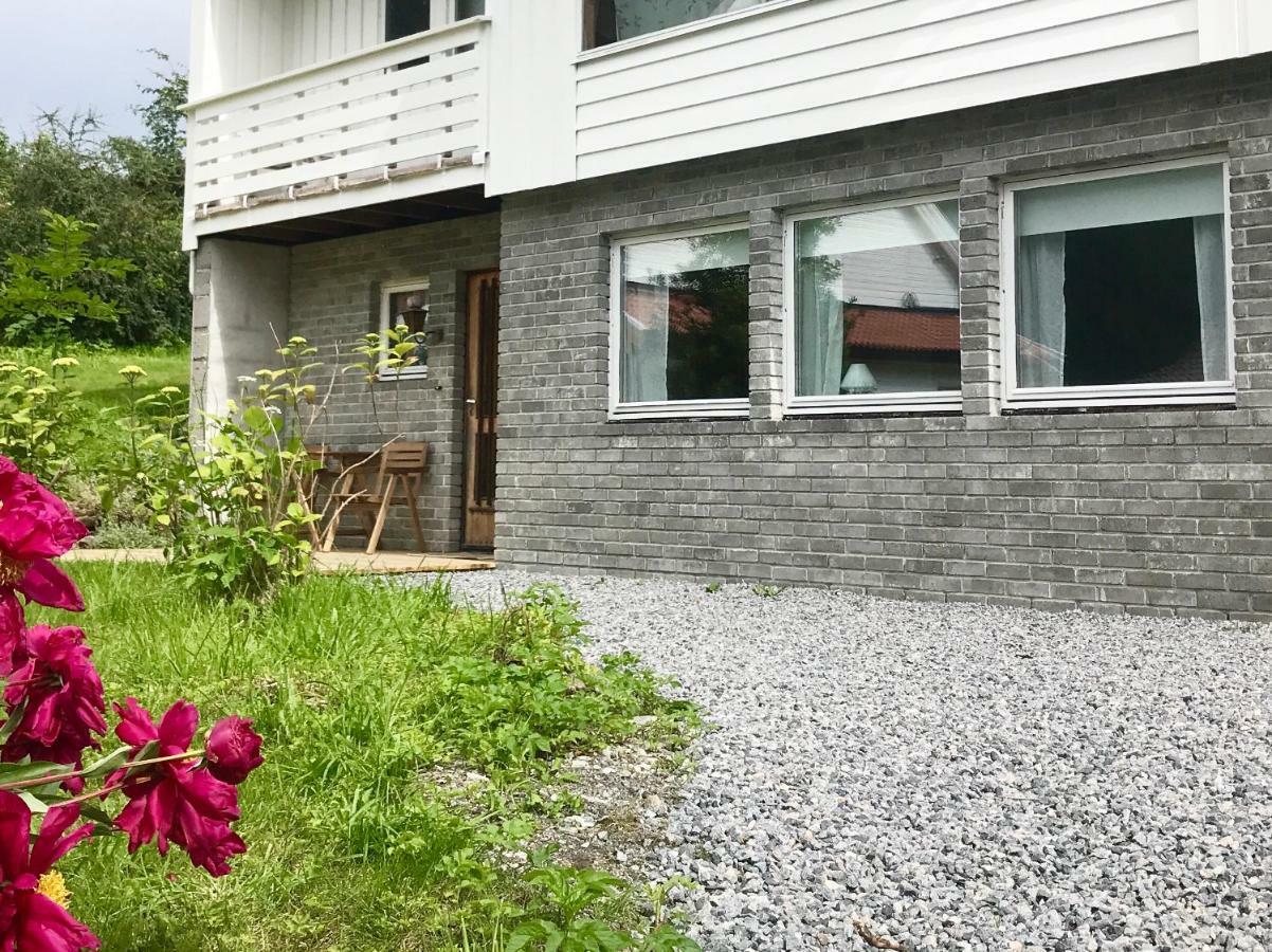 Villa Holmen 2 - Ground floor apartment Balestrand Buitenkant foto